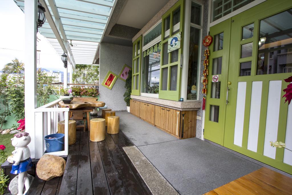 Vicking Guesthouse Taitung Экстерьер фото